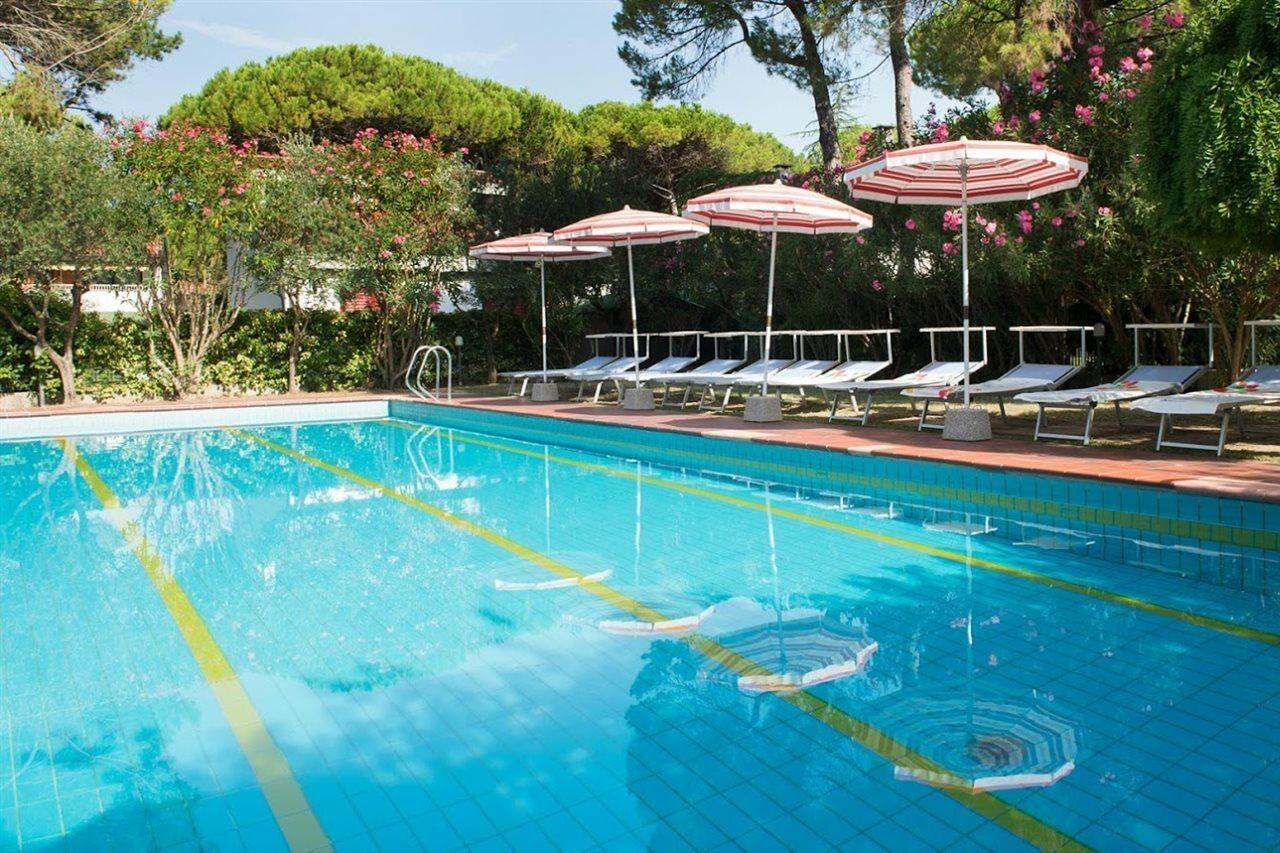 Hotel President Lignano Sabbiadoro Buitenkant foto